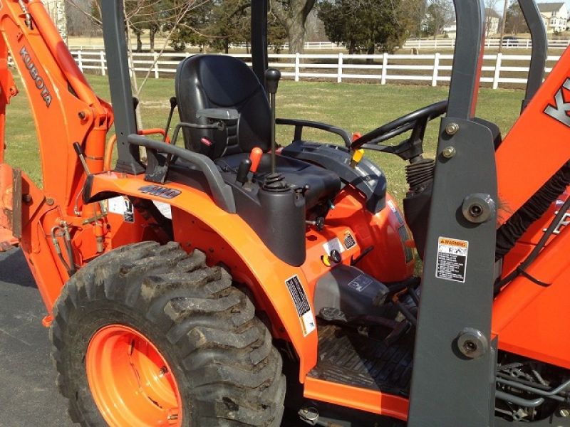 ..$4,850..2008 Kubota B26 TLB 26 HP 4x4