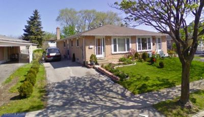 Clean 2 Bedroom Basement Apartment in Scarborough