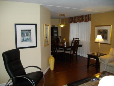 Fully Renovated 1344 sq ft 3 bed, 2 bath Mobile that backs onto Greenspace