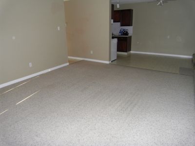 Large TWO Bdr renovated Condo walk to Grant Mac/ bus LRT to the U of A