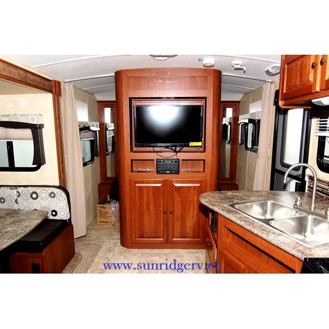 2014 Radiance 22RBDS - $26,995.00