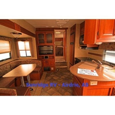 2013 Denali 244RLX, Fifth Wheel - $38,995.00