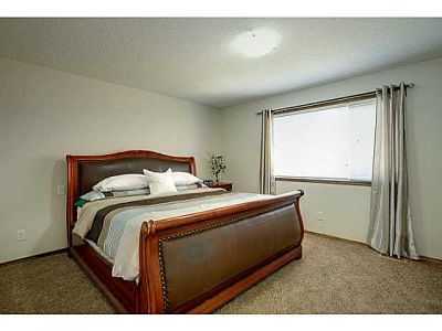 Evergreen House for Sale: 133 Everoak DR SW Calgary