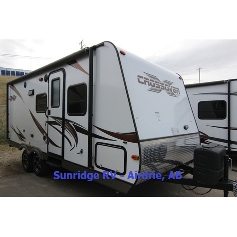2014 Crossover 200S - $24,995.00