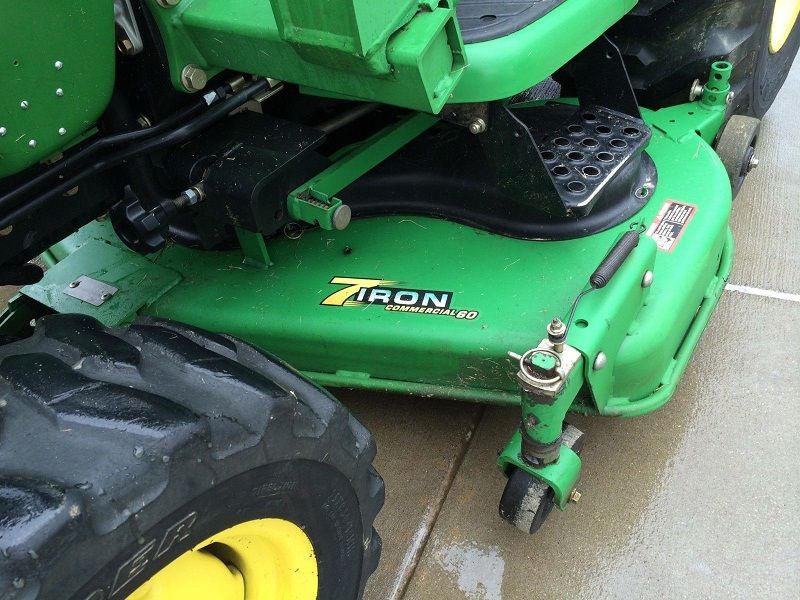2004 John Deere 4310 4x4 TLB, Mid Mower