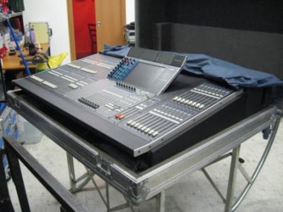 For Sell: YAMAHA PM5D Versão 2 console / Yamaha M7CL-48 Digital Mixing Console 48CH