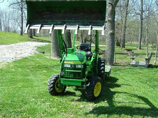 2005 John Deere 790 4WD Tractor Loader Mower