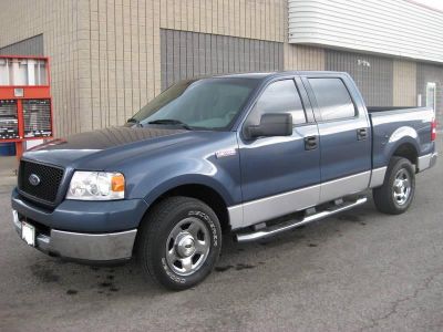 2004 Ford F-150 XLT Triton