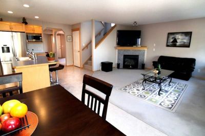 Cranston House for Sale: 24 Cranfield CI SE Calgary