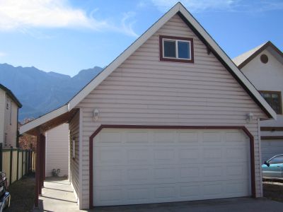 House for rent in Canmore (Cougar Creek), AB – July 1, 2012
