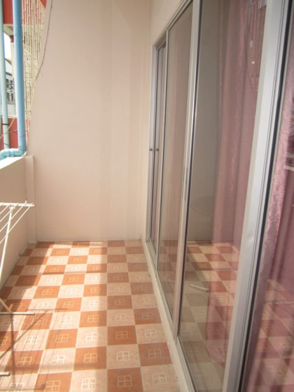 Pattaya Bhua Kao Bar with 9 Rooms Discounted