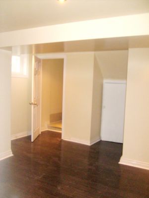 Lawrence and Victoria Park Delight! TTC and all amenities