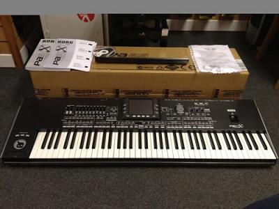 Korg Pa3x Pro Arranger for sale €700,Yahama Tyros 4 for €1150