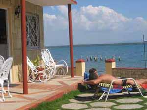 Villas and flats for renting in Havana and all around Cuba
