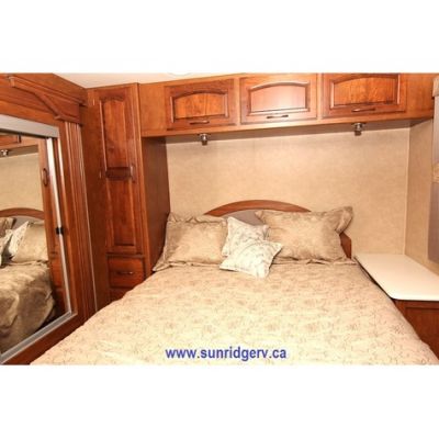 2014 Cross Country 360DL - $169,995.00