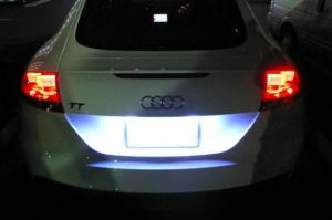 T10 / T15 Super White LED Light Bulbs for Cars or Motorcycles