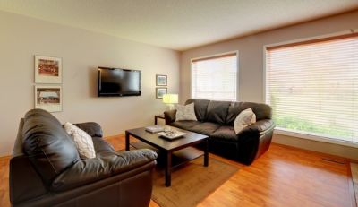 Bridlewood House for Sale: 116 Bridlewood CI SW