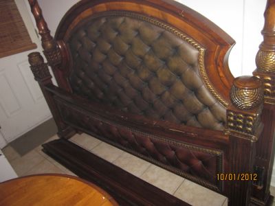 BEAUTIFULL OAKWOOD HANDMADE KING SIZE BED FRAMES