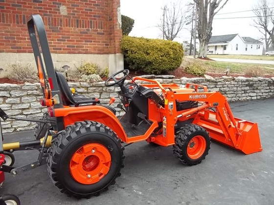 2009 Kubota B7510 Loader Blade Bush Hog 4WD