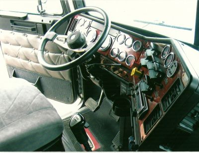 2007 Freightliner Class XL