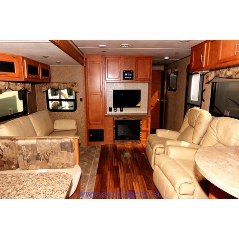 2014 Sedona 302RKS - $32,995.00