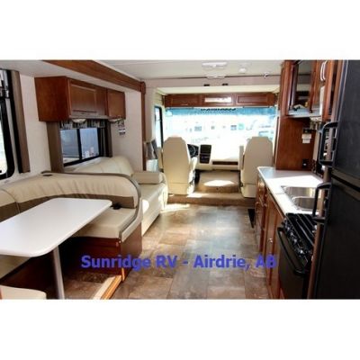 2013 Pursuit 31BD, Motorhomes - $89,995.00