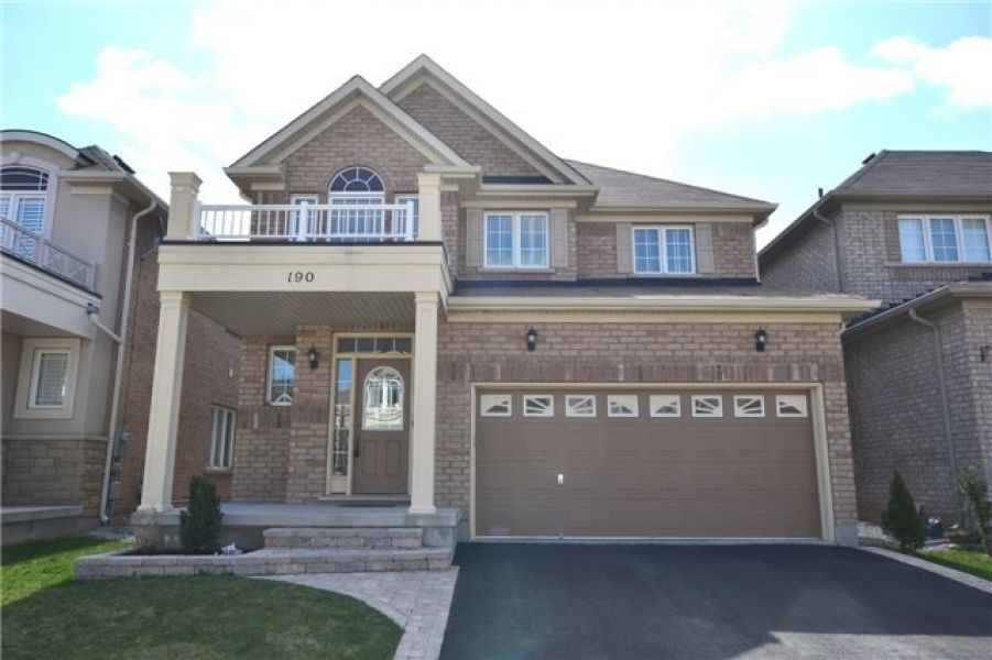 4 Bedroom Detached Home for Sale in Willmott, Milton