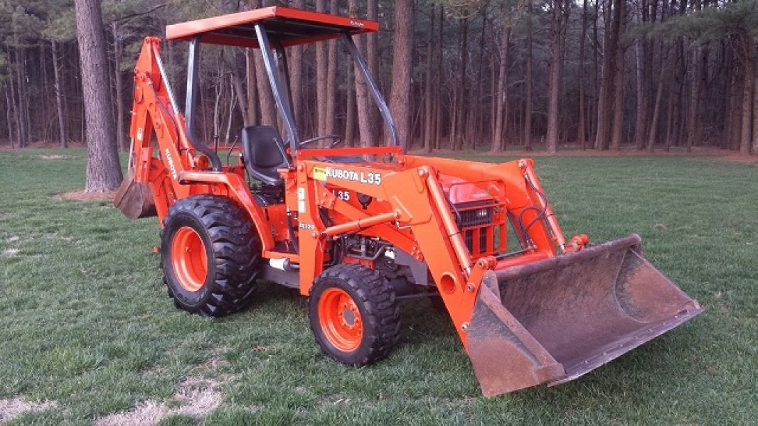 2006 Kubota L35 Tractor Loader Backhoe