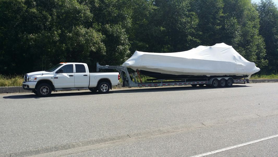 Canadian Boat Hauling Service - Boats & Sailboats - Professional & Insured