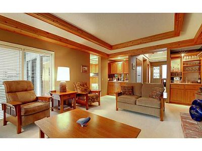 Bayview Condo for Sale: 19 68 Baycrest PL SW Calgary