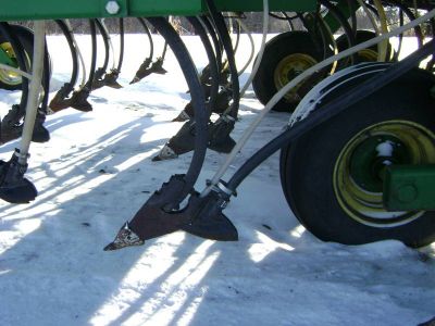 1996 John Deere 737 Air Seeder