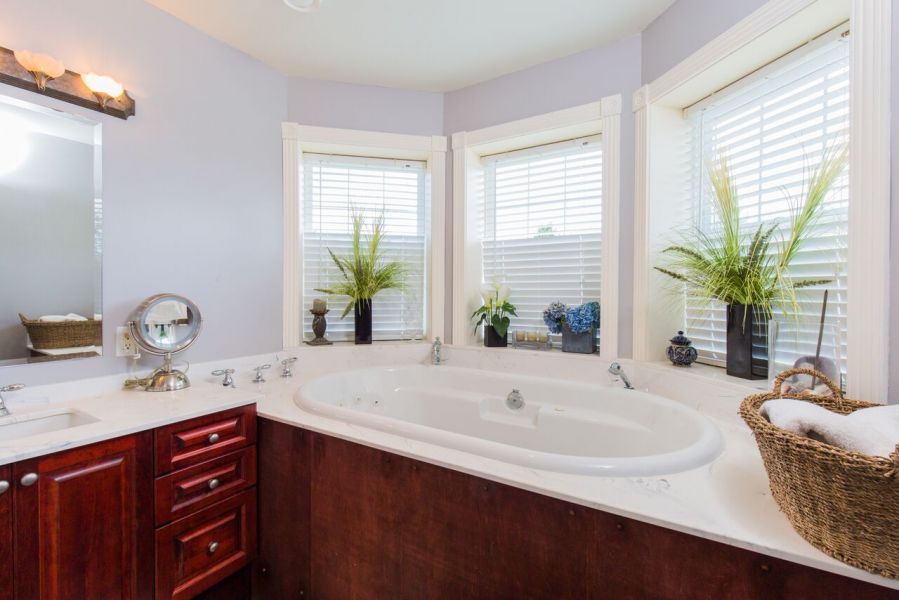 2122 Wildflower Road