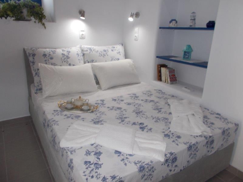 Greece Cyclades island of Milos, rent house on two floors, in the village of Plaka