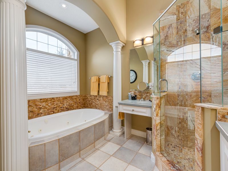 Evergreen House for Sale: 1676 Evergreen DR SW Calgary