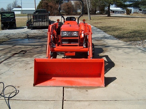 2009 Kubota LS 3400 4x4 tractor loader 72 hours