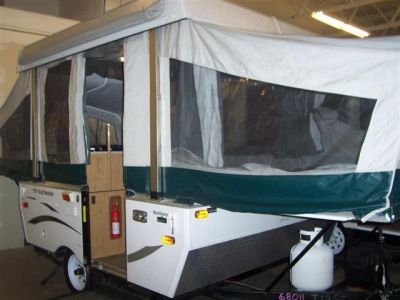 2009  FLEETWOOD SADONA  LIKE NEW