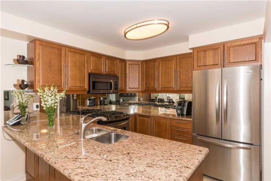 3 Bedroom Freehold Semi-Detached Greenpark Home for Sale in Scott, Milton