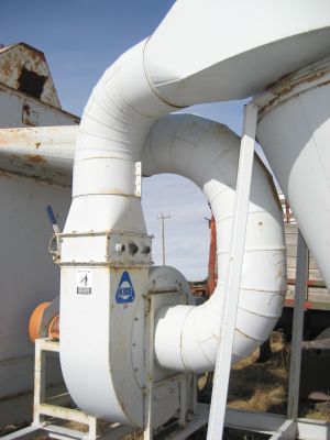 Tree Spade & Cattle Scale & Grain Cleaner