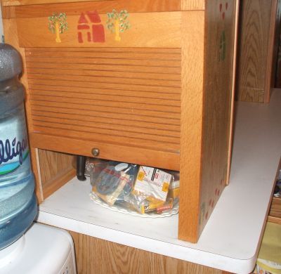 moveable kitchen cabinet..(island) 