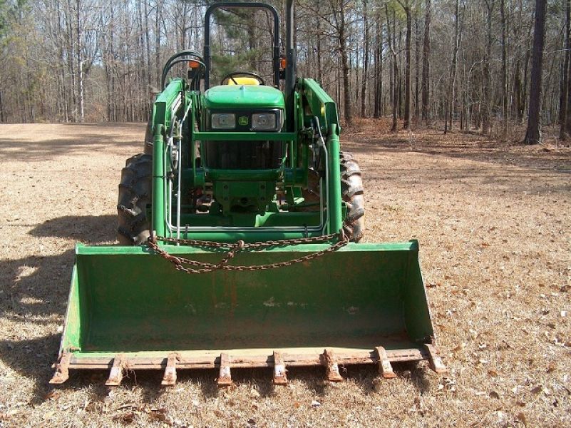 2010 John Deere 5075E 4WD Loader Box Blade