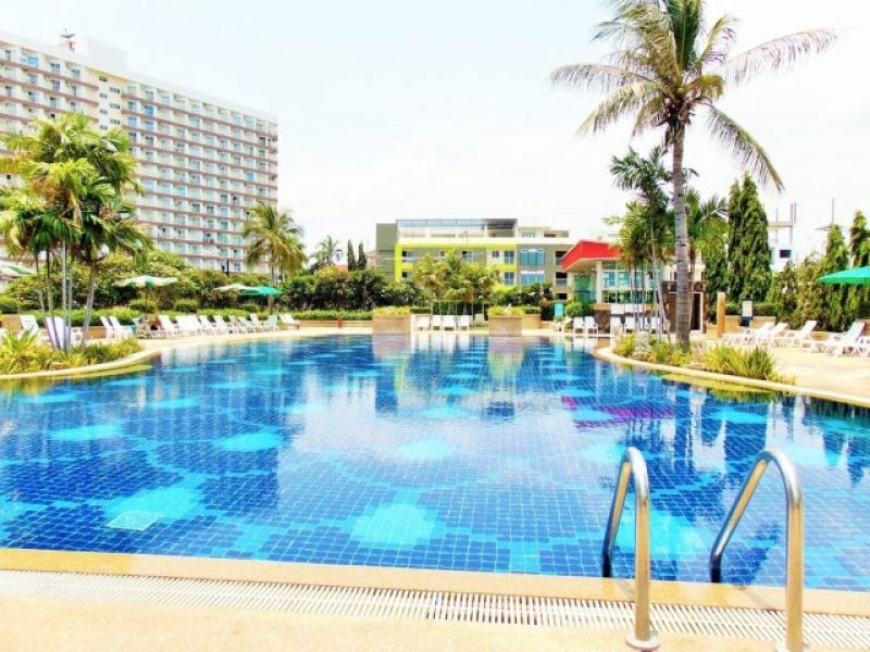 Jomtien Beach Condominium 4 Units Resale