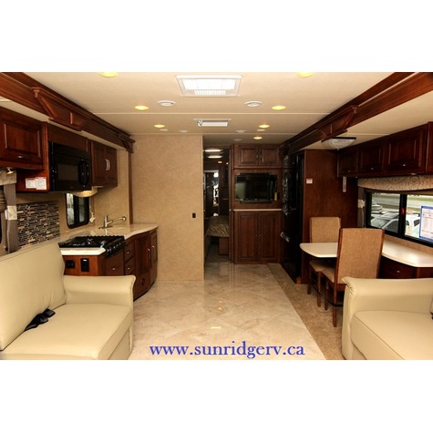 2014 Cross Country 404RB - $199,995.00