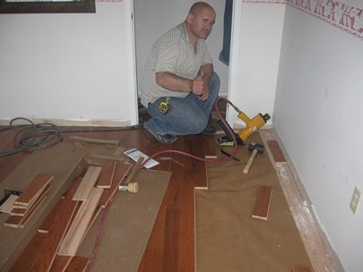 Carpet hardwood and painting