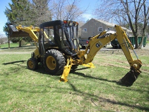 2006 John Deere 110 4x4 TLB Soft Cab