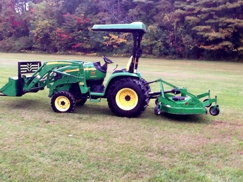 2006 John Deere 3320 4WD Tractor Loader Attachments