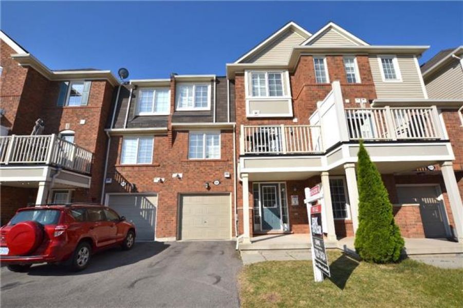 2 Bedroom Freehold Town Home for Sale in Coates, Milton