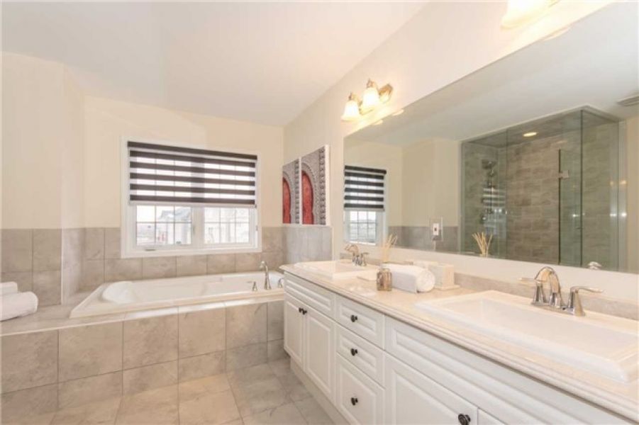 Detached 4 Bedroom Home for Sale in Wilmott, Milton