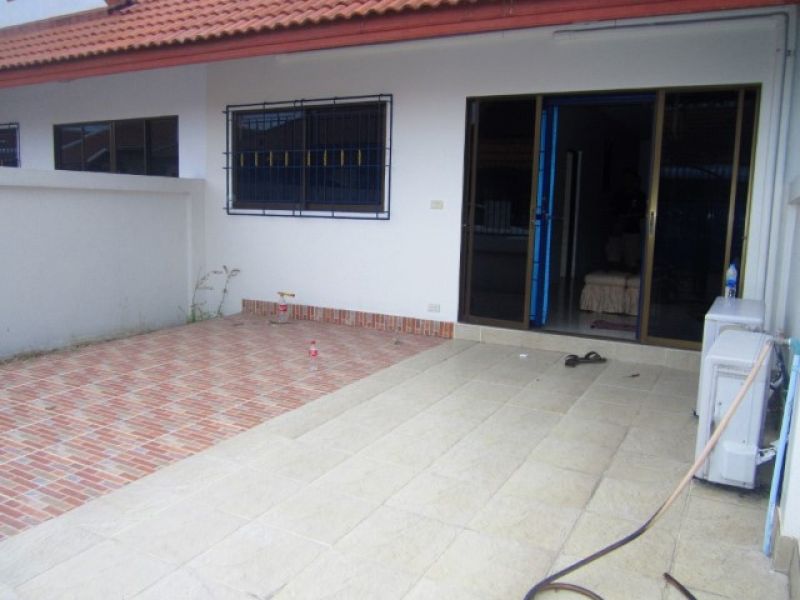 Pattaya Low Priced 2 Bedroom House Sale 