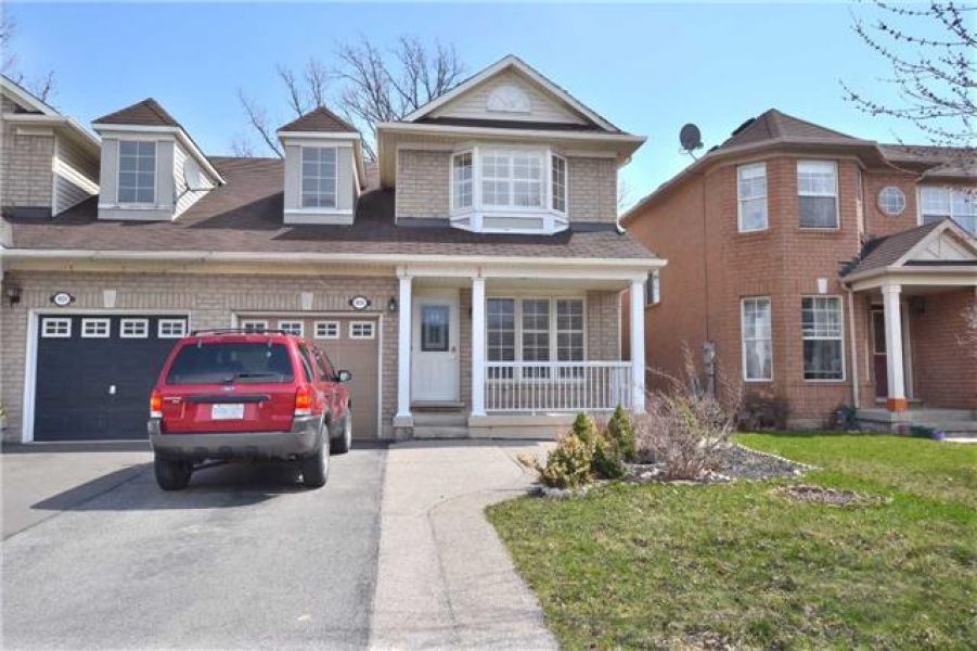 3+1 Bedroom Semi Detached Home for Sale in Beaty, Milton