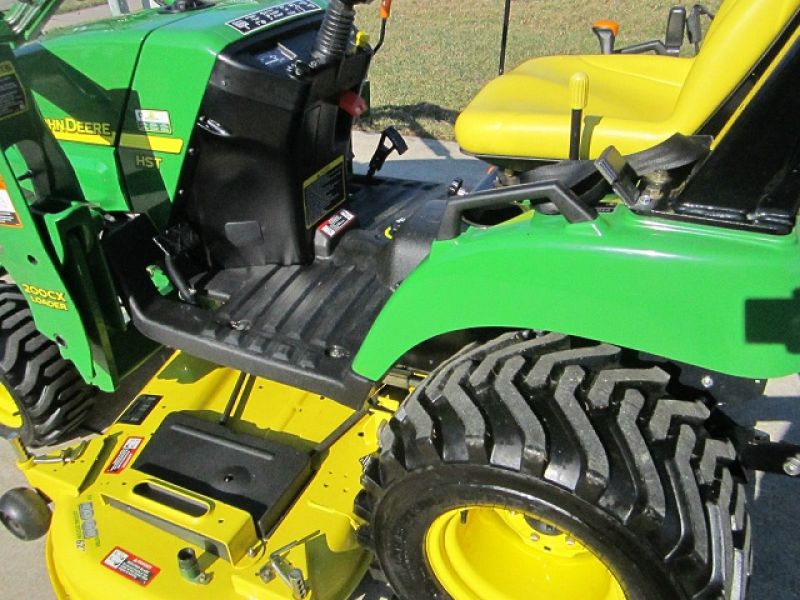 2011 John Deere 2305 Trac Ldr 4x4 62 Mower I-Match
